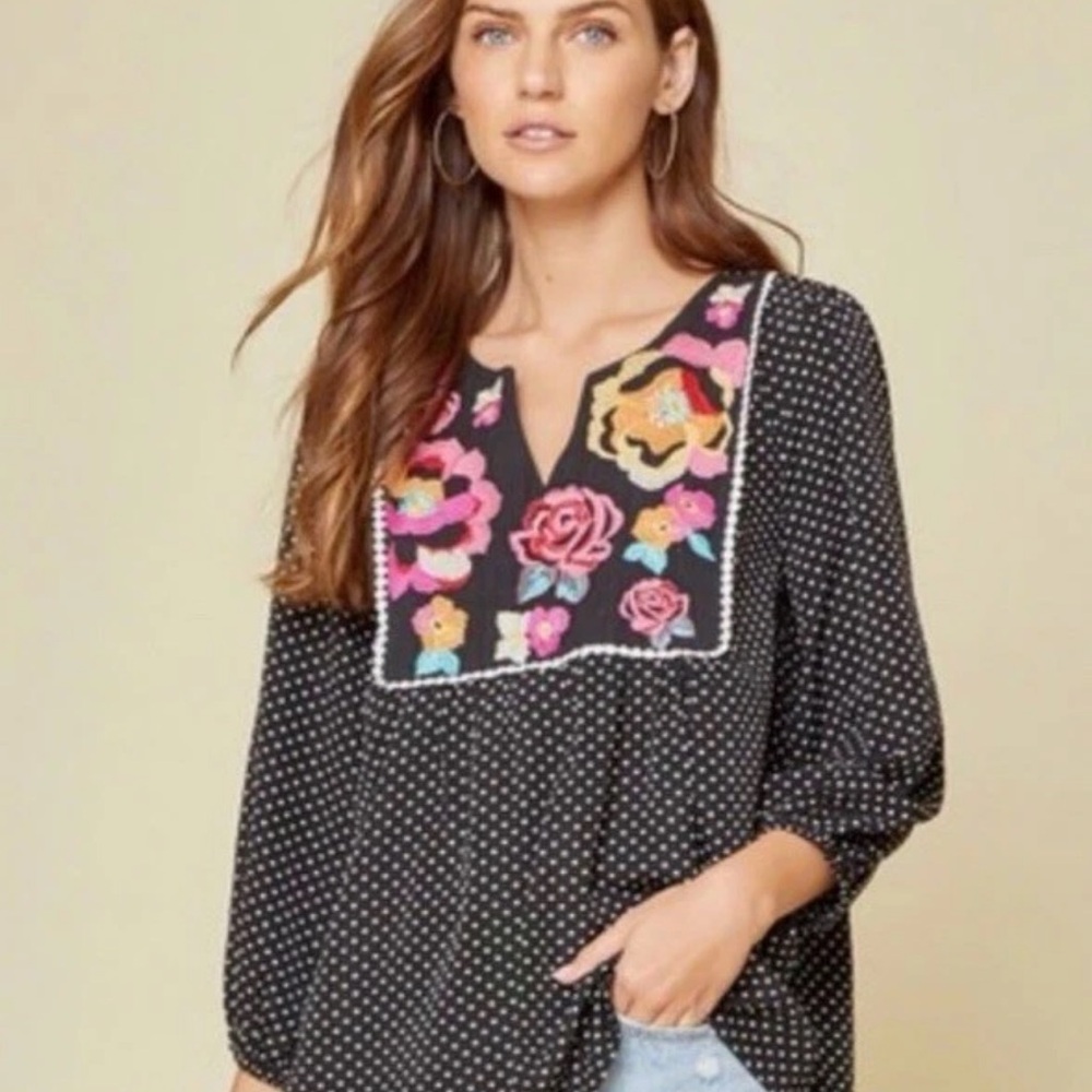 Savannah Jane Black Floral Shirt S Embroidered